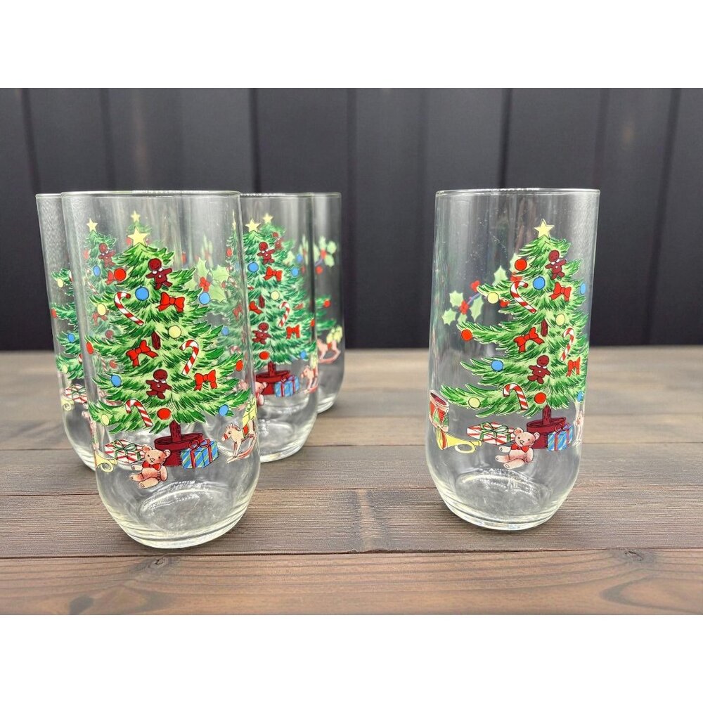Set Of 6 Luminarc Noel Christmas Glasses With Holiday Tree & Gifts Design